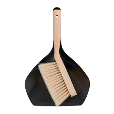 Immagine di Relaxdays Set per Spazzare, Scopetta e Paletta Raccogli Briciole in Cucina, da Appendere, Ferro Legno, Nero Marrone, Poliestere, 6 x 21,5 33 cm