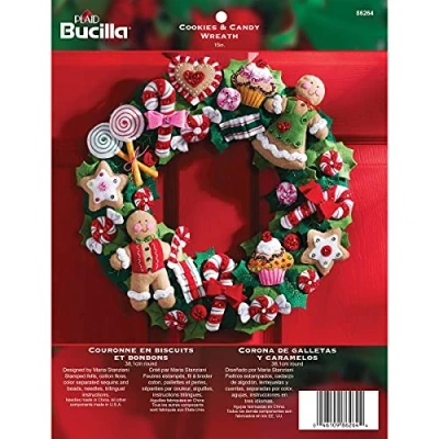 Immagine di Bucilla Biscotti e Caramelle Corona Felt Applique Kit