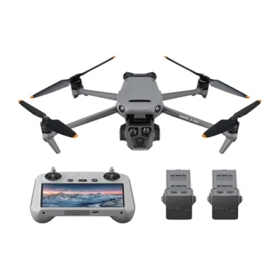 Immagine di DJI Mavic 3 Pro Fly More Combo con RC (radiocomando schermo), drone tripla fotocamera e Hasselblad CMOS da 4/3, trasmissione video fino a 15 km, batterie, Stazione di ricarica ecc.