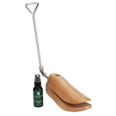Immagine di Langer &amp; Messmer, estensore per scarpe e stivali, da uomo, contro le pressanti, realizzato in legno massello di faggio con spray pelle 50 ml, marrone, 44 47