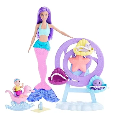 Immagine di Barbie bambola Skipper Set Dreamtopia, playset con Skipper, due agnellini, un passeggino a forma di carrozza e tanti altri accessori, Giocattolo per Bambini 3+ Anni, HLC29