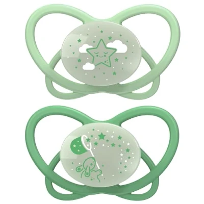 Immagine di NIP Butterfly: ciuccio luminoso delicato sulla pelle e sui denti, tettarella piatta, morbido flessibile, disco extra leggero permeabile all&#039;aria, senza BPA, sostenibile, con scatola, 0 6 mesi,