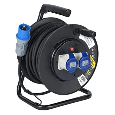 Immagine di Electraline 49049 Prolunga in Gomma con Avvolgicavo 25 m, 2 Prese Industriali IEC, Spina a 3 Poli CEE Adatto per Camper, Campeggio, Caravan, Barca, Can, Nero/Blu