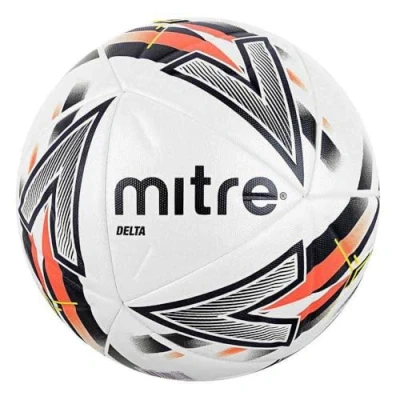 Immagine di Mitre Delta Pallone da calcio, resistente, ottima precisione e consistenza, bianco/nero, 4