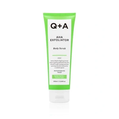Immagine di Q+A Scrub Esfoliante per il Corpo con AHA, una miscela di acido lattico e glicolico uniti a esfolianti, pelle morbida elastica, 250 ml