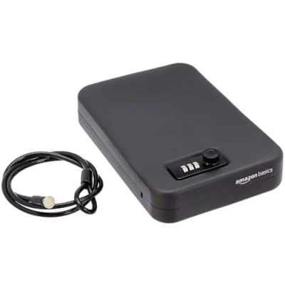 Immagine di Amazon Basics, Cassetta di sicurezza portatile, con serratura a combinazione, per documenti e gioielli, formato XL, nero
