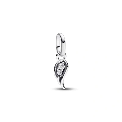 Immagine di PANDORA ME Mini pendente in argento Sterling con ali d&#039;angelo e zirconi cubici trasparenti