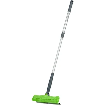Immagine di Amazon Basics, Lavavetri estensibile con testa rotante a 180 e asta telescopica da 66 96,5 cm, ideale per la pulizia di finestre, specchi, piastrelle, Verde