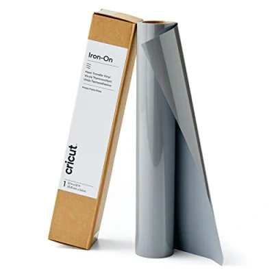 Immagine di Cricut Ferro da Stiro Grigio 3,6 m (12ft) Rotolo di Vinile a trasferimento Termico (HTV) Utilizzare con Tutte Le Macchine Taglio, 3.6m