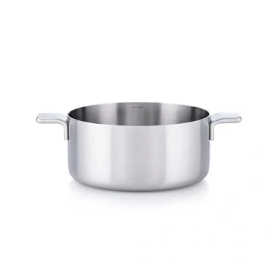 Immagine di MasterPRO Alessi Bones Casseruola in acciaio inox da 24 cm Finitura opaca interna ed esterna Corpo dritto Scala di misurazione Manico laterale saldato ghisa cava Adatto all&#039;induzione