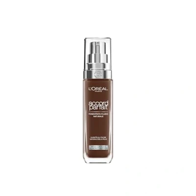 Immagine di L&#039;Oréal Paris Fondotinta Liquido, Incarnato Uniforme e Illuminato, Finish Naturale, Per Tutti i Tipi di Pelle, Formula con Acido Ialuronico, Accord Parfait, Tonalità: 12N Ebony, 30 ml