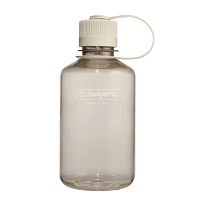 Immagine di Nalgene Sustain Tritan Borraccia senza BPA, realizzata con materiale derivato dal 50% di rifiuti plastica, 16 once, bocca stretta, cotone