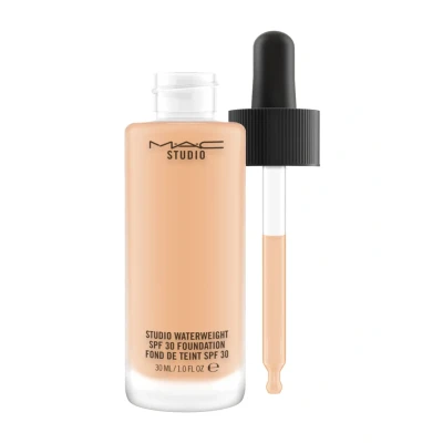 Immagine di MAC Studio Waterweight SPF 30 Fondotinta NC30 ml