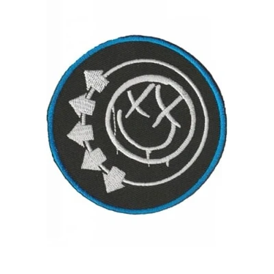 Immagine di Toppa ricamata termoadesiva con scritta &quot;Blink 182&quot;, motivo: smiley, colore: rosso e blu