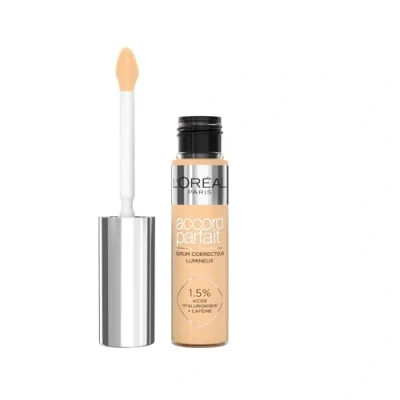 Immagine di L&#039;Oréal Paris Correttore in Siero Liquido, Formula con Acido Ialuronico e Caffeina, Idratazione 24H, Finish Luminoso, Accord Parfait, Tonalità: 5D Dorata, 11 ml