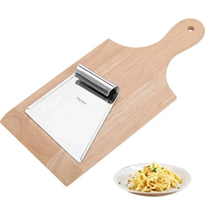 Immagine di Westmark Set per spaetzle, tagliere in legno spaetzle e spatola acciaio inox una preparazione tradizionale, legno/acciaio inox, marrone chiaro/argento, 61162240