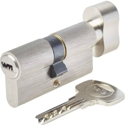 Immagine di Yale 30X30BT NI YC1000, nichelato cilindro per serratura, 30 x mm, 6 perni, apertura a bottone interno, esterna, porta d&#039;ingresso, 4 chiavi reversibili, 30x30 bouton