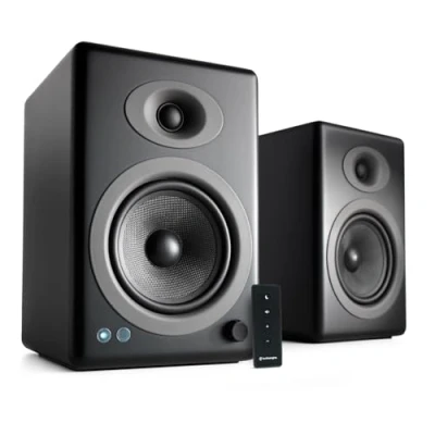Immagine di Audioengine A2 Altoparlanti wireless HD con Bluetooth per computer alimentati da 60 W monitor tavolo e sistema musicale domestico aptX HD, AUX, USB (nero, coppia)