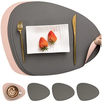 Immagine di Myir JUN Tovagliette in Pelle e Sottobicchieri, Set Americana Plastica Lavabili Bifacciale Non scivolose Impermeabile Triangolari (Set di 4, Grigio rosa)