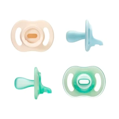 Immagine di Tommee Tippee Succhietti light Giorno e Notte, design monopezzo in silicone, sensazione di morbidezza sulla pelle 0 6 mesi, Confezione da 4 pezzi