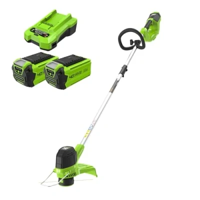 Immagine di Greenworks 40V Tagliabordi a Batteria per Giardini Medi, Altezza Regolabile, Ampiezza Taglio 30cm, Filo di Nylon da 1,65mm con Autofeed, 2x Batterie 2Ah e Caricabatterie G40LTK2X