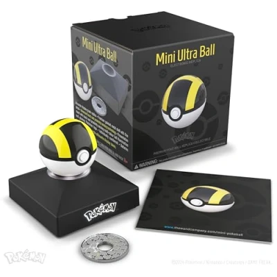 Immagine di The Wand Company Mini Ultra Ball Authentic Replica Realistic, Electronic, Die Cast Poké with Display Stand Light Features Officially Licensed by Pokémon