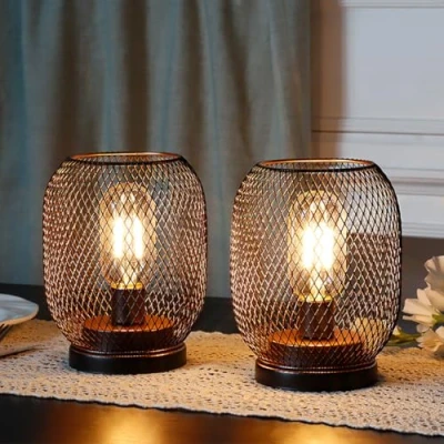 Immagine di JHY Design Set di 2 lampade da comodino alimentate a batteria, luce d&#039;accento senza fili con LED. Ideale per matrimoni, feste, patio, eventi interni ed esterni (forma rotonda)