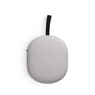 Immagine di Custodia compatta per Meta Quest Compatibile con 3/3S Nuovo design compatto Adatta a contenere 3/3S, controller Touch Plus, cinturini attività, cavo di ricarica e adattatore