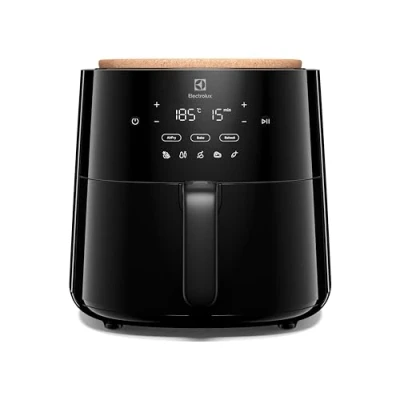 Immagine di Electrolux Friggitrice ad aria EAF5B Capacità 5L Rivestimento antiaderente 1500W 8 Programmi preimpostati Lavabili in lavastoviglie Timer 0 60min 80 200c