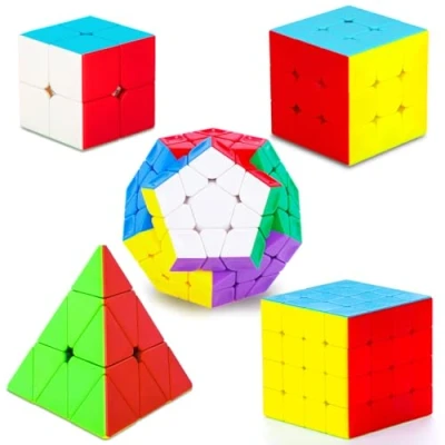 Immagine di Coolzon Speed Cube Set, 5 Pack Magic Cubes 2x2 + 3x3 4x4 Pyraminx Megaminx Cubo Magico per Bambini Adulti Puzzle senza Adesivo