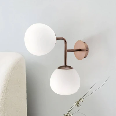 Immagine di MAYTONI DECORATIVE LIGHTING Elegante Lampada da parete, Applique Doppio, Design moderno, Art Deco, Metallo dorato, 2 luci, diffusori in vetro opaco bianco, per lampadine E14 40W 220V non incl