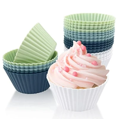 Immagine di Fousenuk Set di 24 Stampi in Silicone per Dolci, Antiaderenti Stampo Muffin, Riutilizzabili Mini Pirottini Teglia Cupcake, Stampini Ciambelle, Pastichieria, Budini (4 Colori)