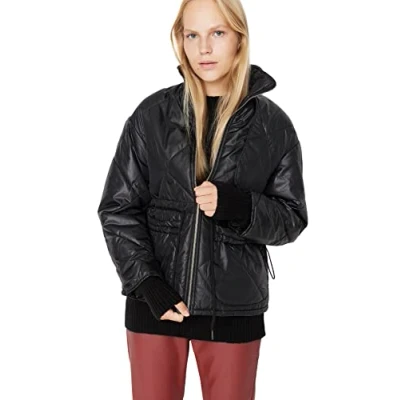 Immagine di Trendyol Giacca Invernale Oversize Tinta Unita con Colletto in Piedi Cappotto, Nero, M Donna