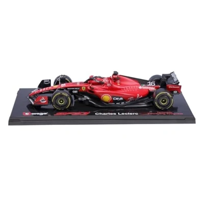 Immagine di Bburago 1/18 Ferrari SF 2023 Formula 1 Deluxe con Casco #Leclerc Veicolo Edition in metallo su scala Pilota Leclerc