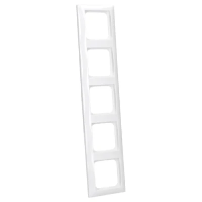 Immagine di Busch Jaeger, Programma di commutazione degli accessori, Telaio 5 fold 1725 914 balance SI bianco alpino (1725 0 1562)