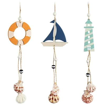 Immagine di com four® 3X Decorazione da Appendere Barca, Faro e salvagente con Conchiglie Decorative in Legno addobbi Mare (3 Pezzi 35 cm)
