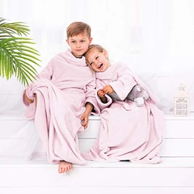 Immagine di DecoKing Coperta con Maniche per Bambini in Microfibra Poliestere Rosa 90 x 105 cm Lazy Kiddo