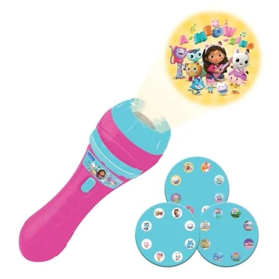 Immagine di Lexibook, Gabby&#039;s Dollhouse, Proiettore di storie e Torcia Luminosa, proietta 24 Immagini della Serie TV La casa delle Bambole Gabby con 3 Dischi, Rosa/Blu, LTC050GDH