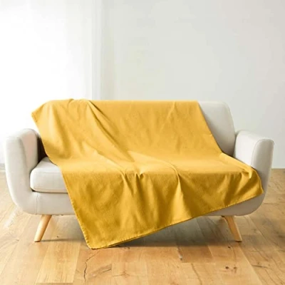 Immagine di Douceur d&#039;Intérieur, Lucile Curry Coperta in policotone, 220 x 240 cm, tinta unita