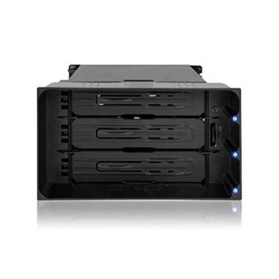 Immagine di ICY DOCK flexiDOCK MB830SP B Alloggiamento per Disco Rigido SATA/SAS da 3 x 3,5&quot;