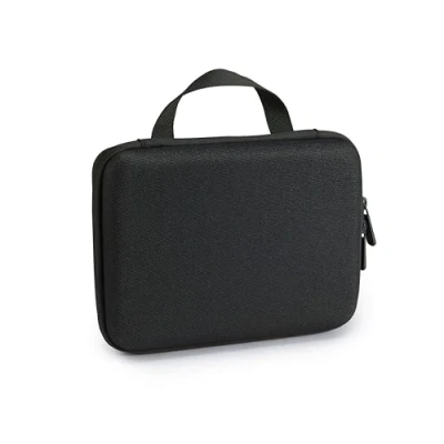 Immagine di Amazon Basics Custodia Protettiva Medio per GoPro e Action Cam con Interno in Schiuma, Portatile &amp; Leggero, 22,9 x 17,8 6,4 cm, Nero, Tinta Unita