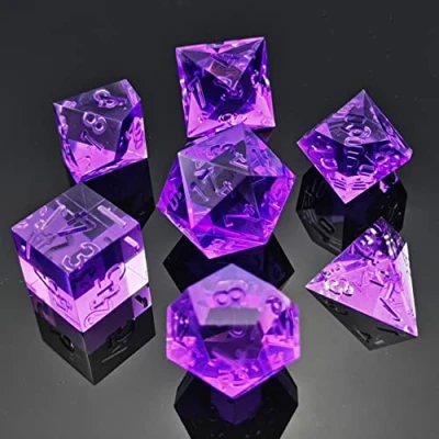 Immagine di Bescon Crystal Clear (Unpainted) Sharp Edge DND Dice Set of 7, Razor Edged Polyhedral D&amp;D for Dungeons and Dragons Role Playing Games, Lavandar Color