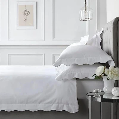 Immagine di Appletree Boutique Set copripiumino con bordo smerlato, 100% cotone, per letto king size, colore: bianco