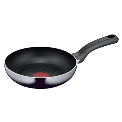 Immagine di Tefal D52602 Resist Padella 20 cm, con rivestimento antiaderente in titanio, indicatore di temperatura, facile da pulire, tecnologia Flame Protect, colore nero
