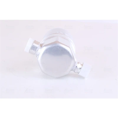 Immagine di NISSENS 95324 Essiccatore Climatizzatore R 134a Alluminio AUDI: 80 B4 Sedan, A4 B5 Avant, A6 C5 VOLKSWAGEN: Passat Variant