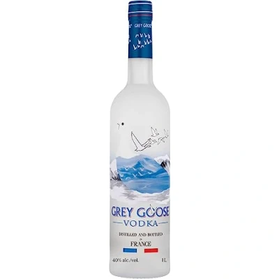 Immagine di GREY GOOSE Premium French Vodka, pregiata vodka francese creata dal migliore grano monorigine e acqua sorgiva, Vol. 40%, 100 cl / 1 l