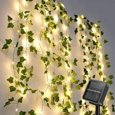 Immagine di GuKKK Catena Luminosa Esterno Solare, 12M 120 LEDsLuci Solari Della Stringa dell&#039;edera Artificiale, Impermeabile IP65 Luci per Giardino, 8 Modalità Energia Giardino