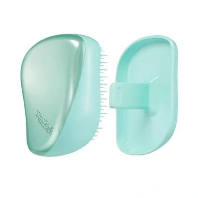 Immagine di Tangle Teezer The Compact Styler Spazzola per capelli districante Da viaggio con copertura protettiva e design a due denti Perfetta bagnati, secchi volanti Teal Matte Chrome