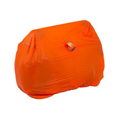 Immagine di Lifesystems, Ultralight Survival Shelter 2 Unisex, Orange, Person