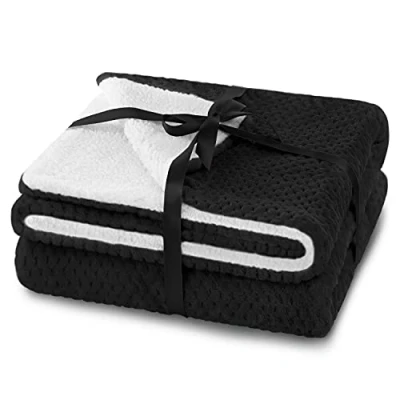 Immagine di AmeliaHome Coperta morbida 130 x 180 cm, trapuntatura Sherpa effetto pelliccia d&#039;agnello, colore: nero
